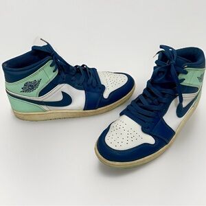 Nike Air Jordan 1‎ Mid Hi Top Sneakers Men’s 10.5 Blue Mint Sportswear Athletic